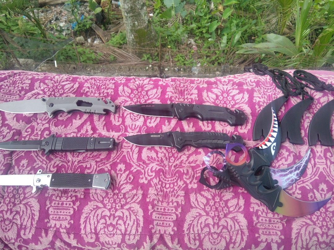 Jungle or tactical knife and folding knife (Category: Hiking & Camping) located in Tagum. Submitted by wakokoagus18518 (Listing ID 1325984014, Image 3). Description: all items are brand new price range: 200 to 800 available size's 16 cm 18 cm 20 cm 22 cm 25 cm 27 cm payment transaction is COP by LBC for safe transaction but you can also pay in full for more info add me in my Facebook account for actual picture and videos of the items . have a goo