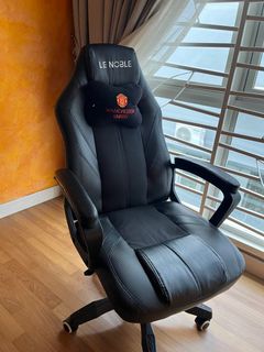 Kerusi gaming second hand online