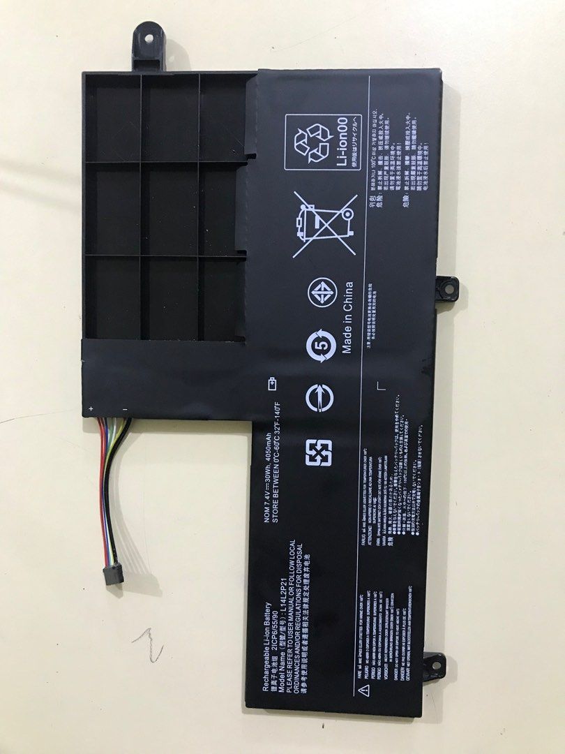 LENOVO Battery (Category: Batteries & Power Banks) located in Taytay. Submitted by day_2023 (Listing ID 1326071511, Image 1). Description: Description and Details. See picture above RFS: Mali ang nabili.