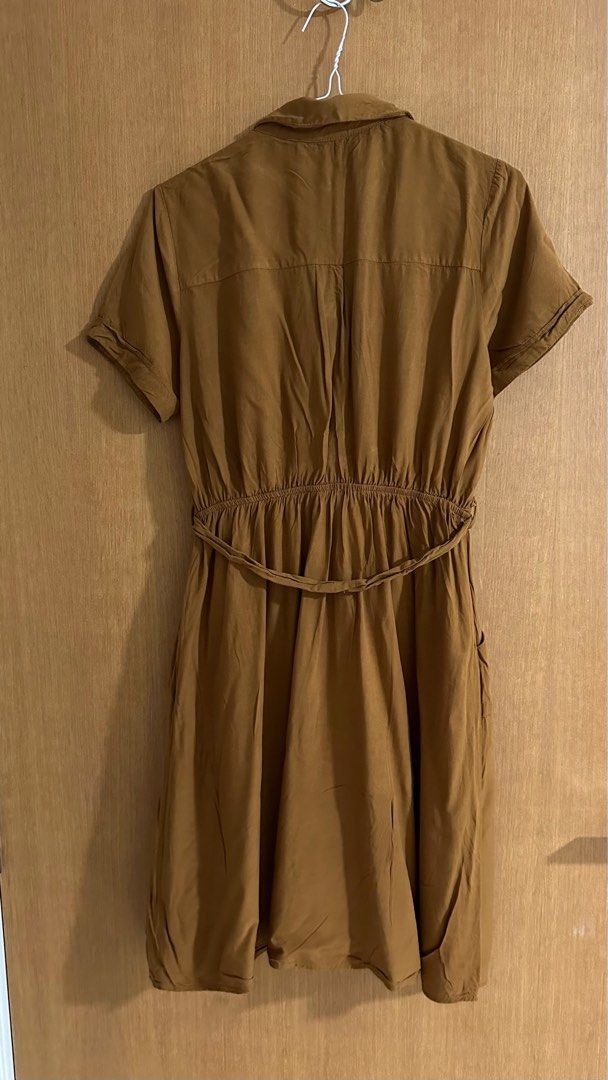 Monteau Los Angeles Knee Dress Brown S M Women s Fashion Dresses Sets Dresses on Carousell