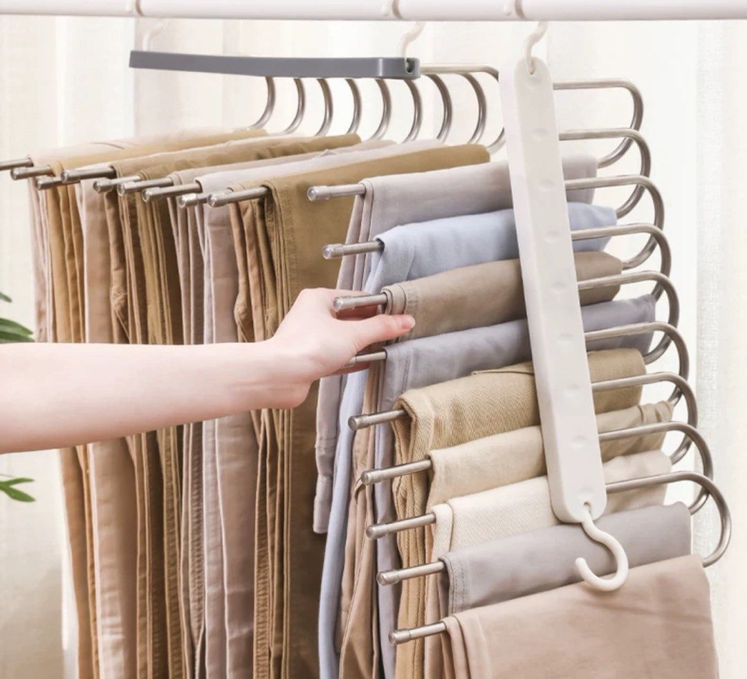 Hooks and hangers outlet