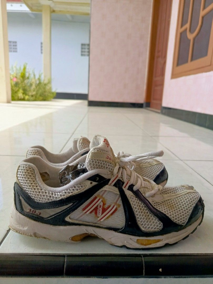 New balance 383 discount