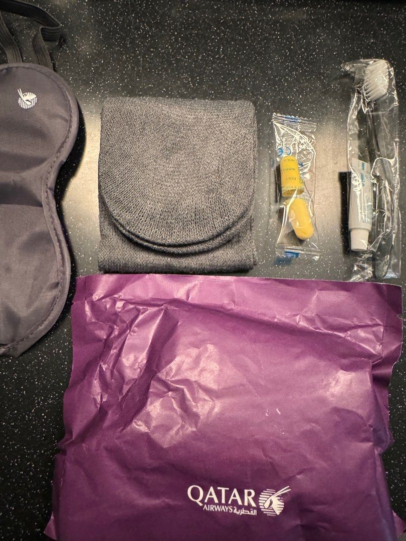 New Qatar Airways Amenity Kit (eye shades, socks), Women's Fashion