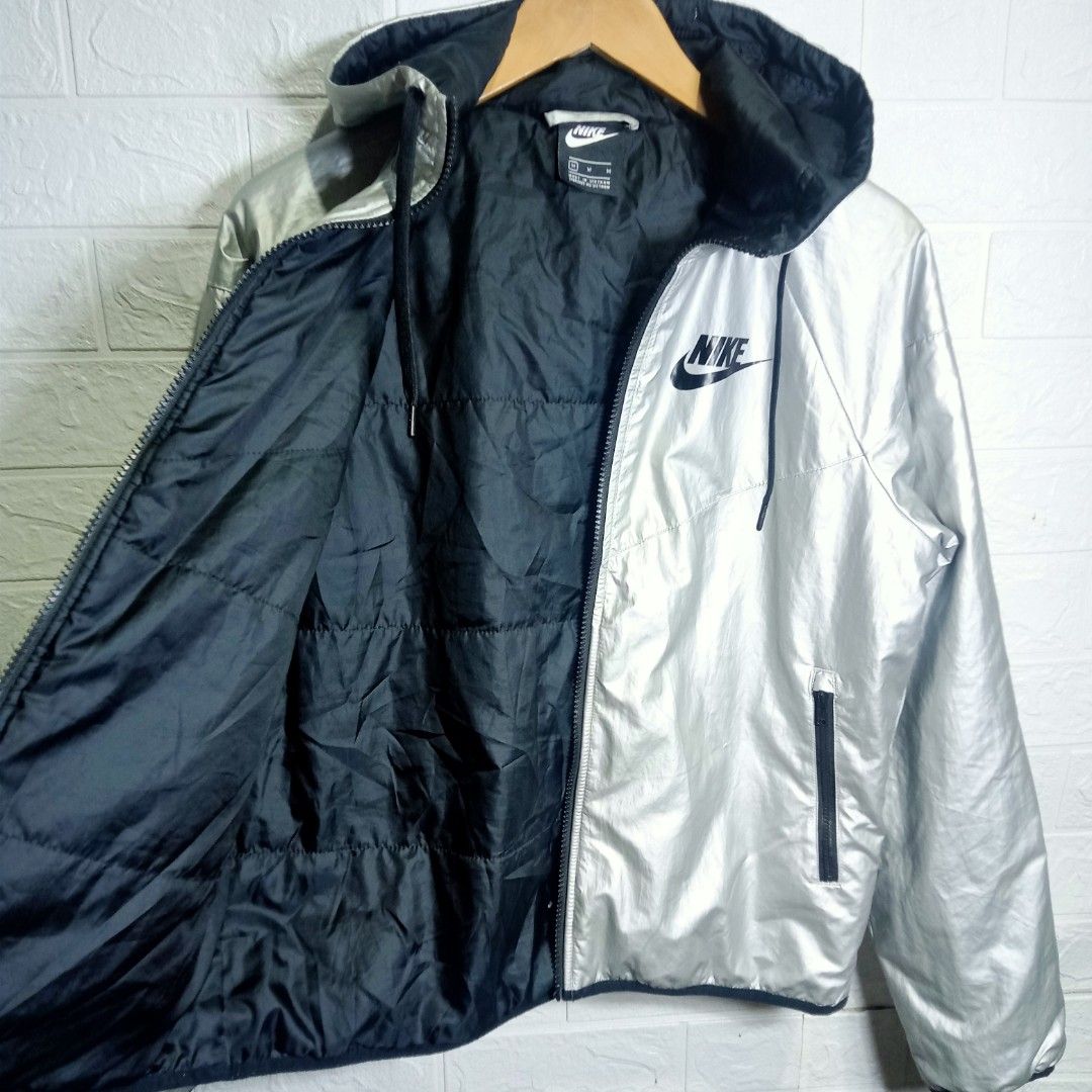 NIKE METALLIC SILVER WINDRUNNER HOODIE