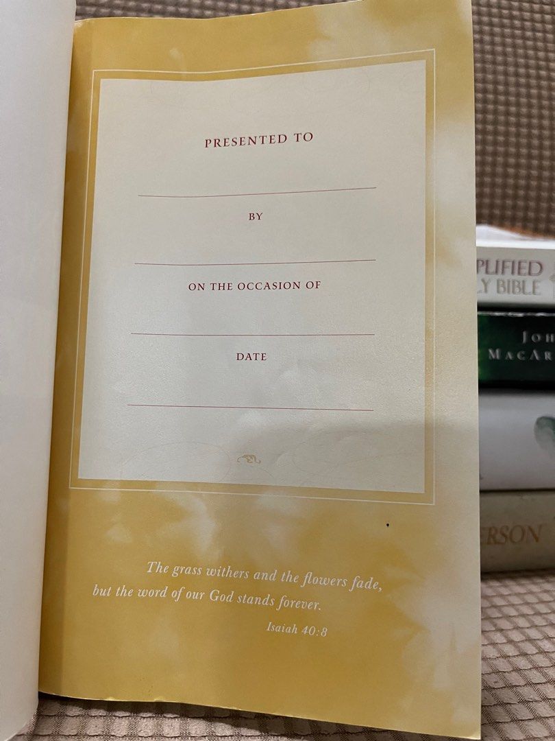 ONE YEAR CHRONOLOGICAL BIBLE (NLT) Large print (Category: Religion Books) located in San Fernando. Submitted by bella_loved (Listing ID 1326066603, Image 2). Description: ONE YEAR CHRONOLOGICAL BIBLE (NLT) Large print Very Like new ✅ No Markings or other Writings. Market price ranging from ₱1500- ₱1900 DM for inquiries❗️.