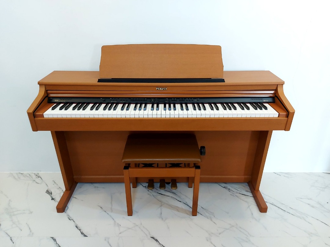 電子ピアノRoland HP-330 ローランド （◇Roland Digital Piano