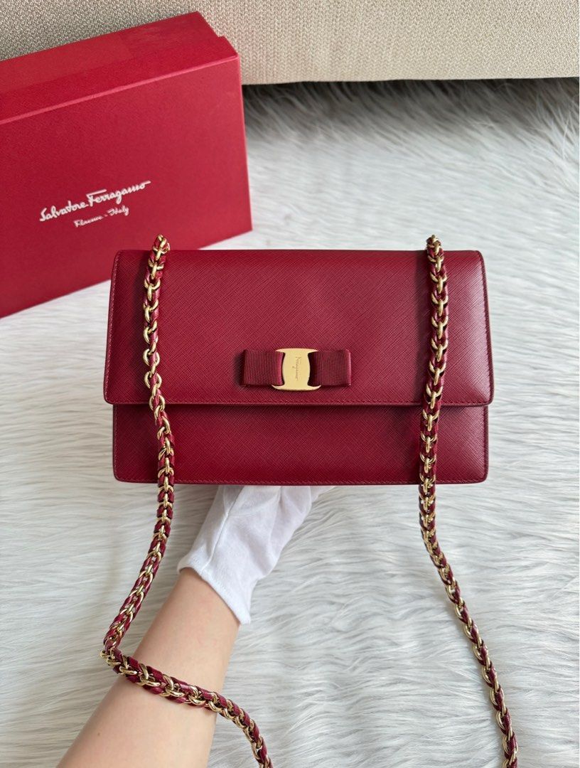 Ferragamo ginny bag clearance