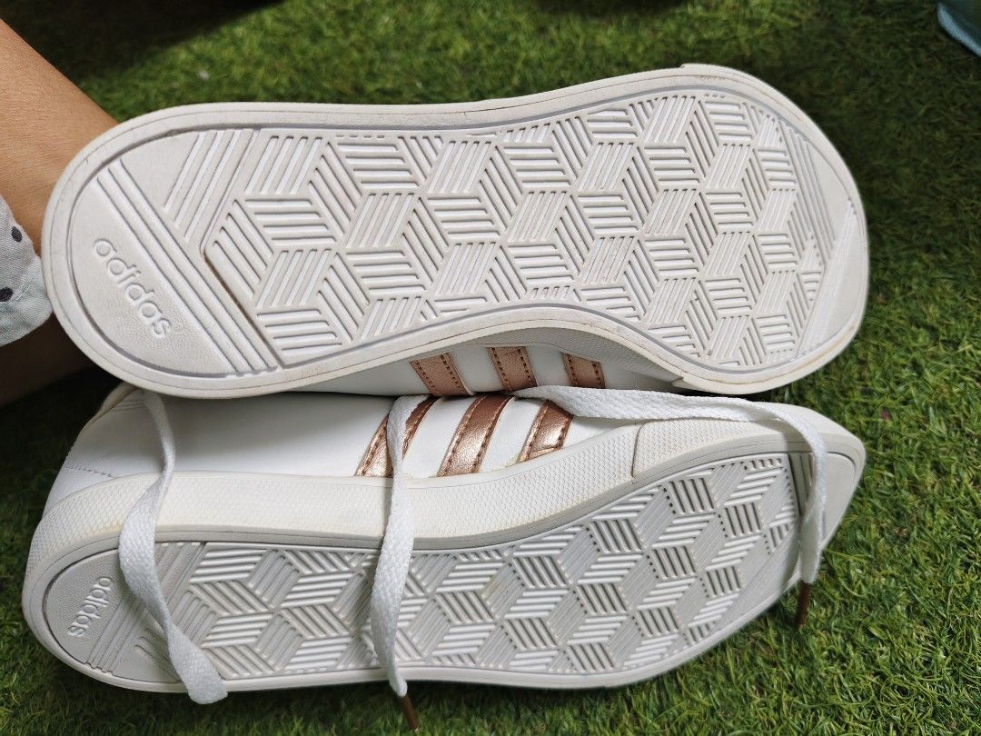Sepatu Adidas Courtset Rose GOLD 37.5 Fesyen Wanita Sepatu di Carousell