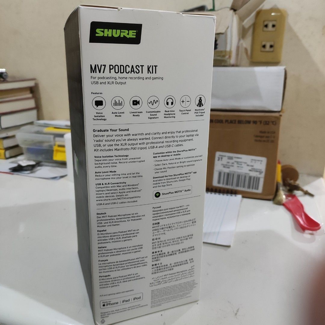 Shure MV7 Podcast Kit with Manfrotto Pixi Tripod Bundle (Brand New ...