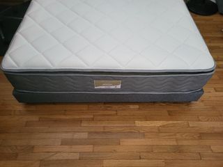 (Category: ) located in . Submitted by dinwee (Listing ID 1326047971, Image 1). Description: .