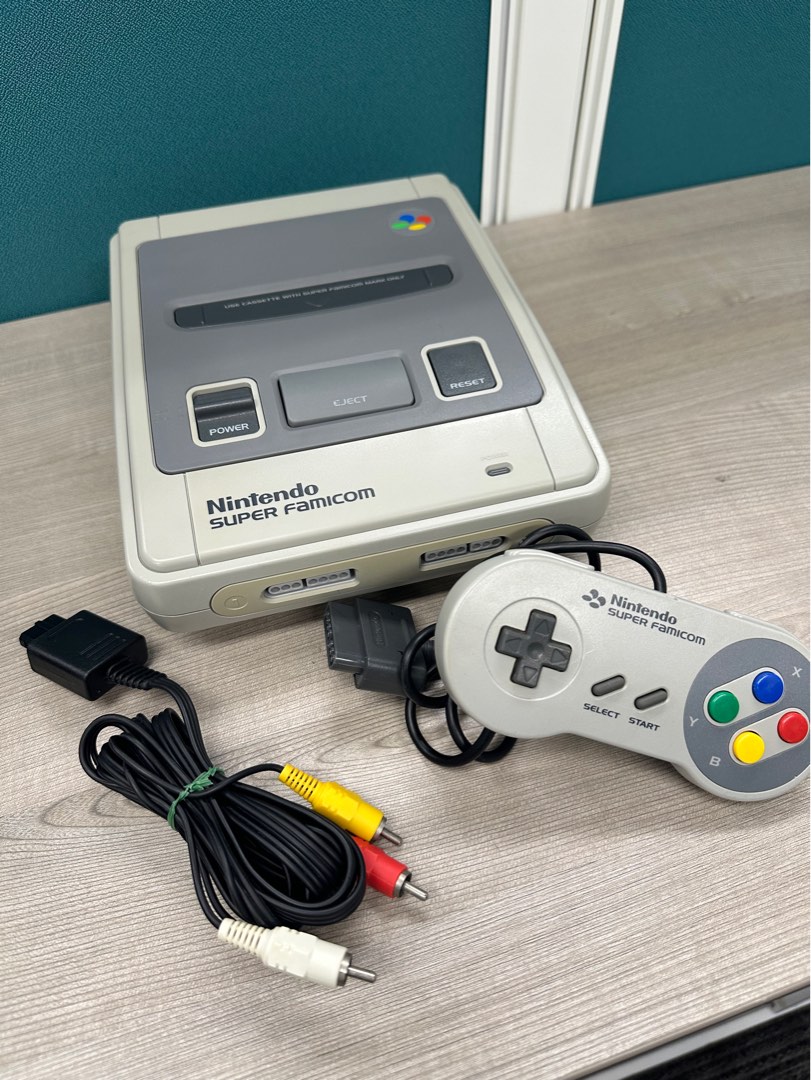 任天堂 Nintendo Duck Hunt Zapper Light Gun NES Made in Japan 1985 Orange