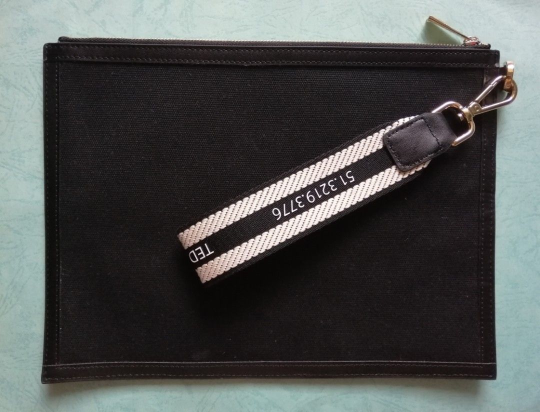 TED BAKER VIVTORA CANVAS ZIP POUCH IN BLACK CA25459 RN95229 Women s Fashion Bags Wallets Purses Pouches on Carousell