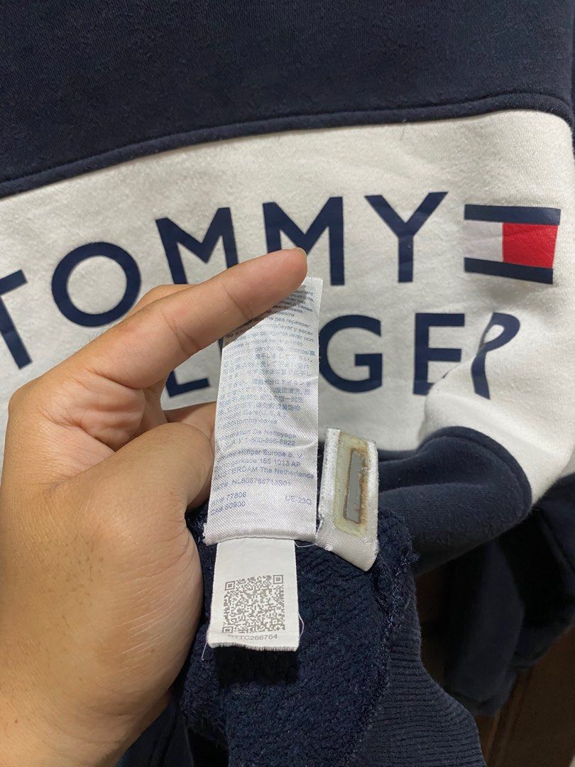 Tommy Hilfiger Sweater Men s Fashion Coats Jackets and Outerwear on Carousell