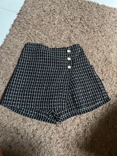 (Category: ) located in . Submitted by stuff01 (Listing ID 1325986423, Image 1). Description: .