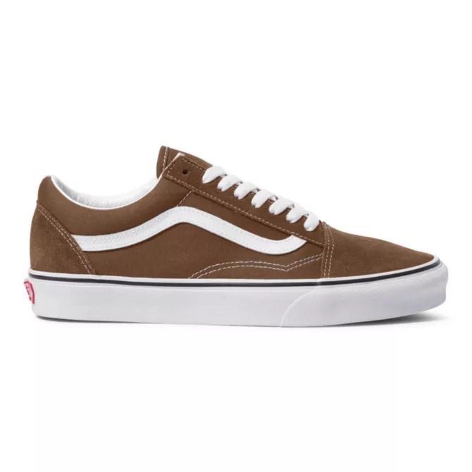 VANS Old Skool BROWN rare (Category: Sneakers) located in Manila. Submitted by elohenceee (Listing ID 1326120595, Image 2). Description: Bought for 5k+ 7 Mens 8.5 Womens barely used.