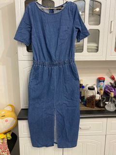 (Category: ) located in . Submitted by mawscloset (Listing ID 1326055067, Image 1). Description: .