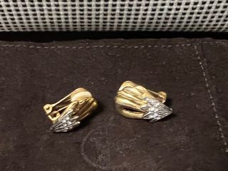 （分類：）位於 。 由 leoq2002 提交（商品編號 1326123019，圖片 1）。簡介： 。