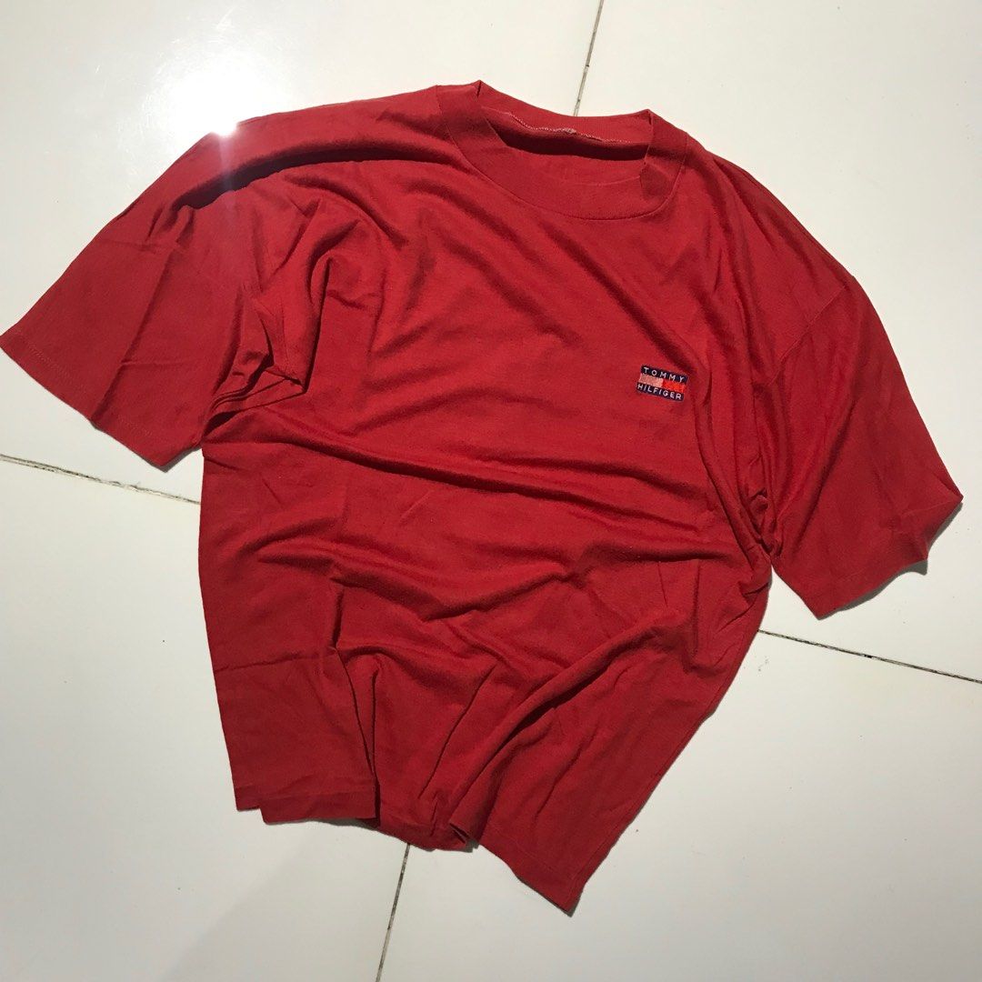 Vintage Tommy Hilfiger (Category: Tshirts & Polo Shirts ) located in Rizal. Submitted by t2k.ph (Listing ID 1326120602, Image 1). Description: 21x27 (M).