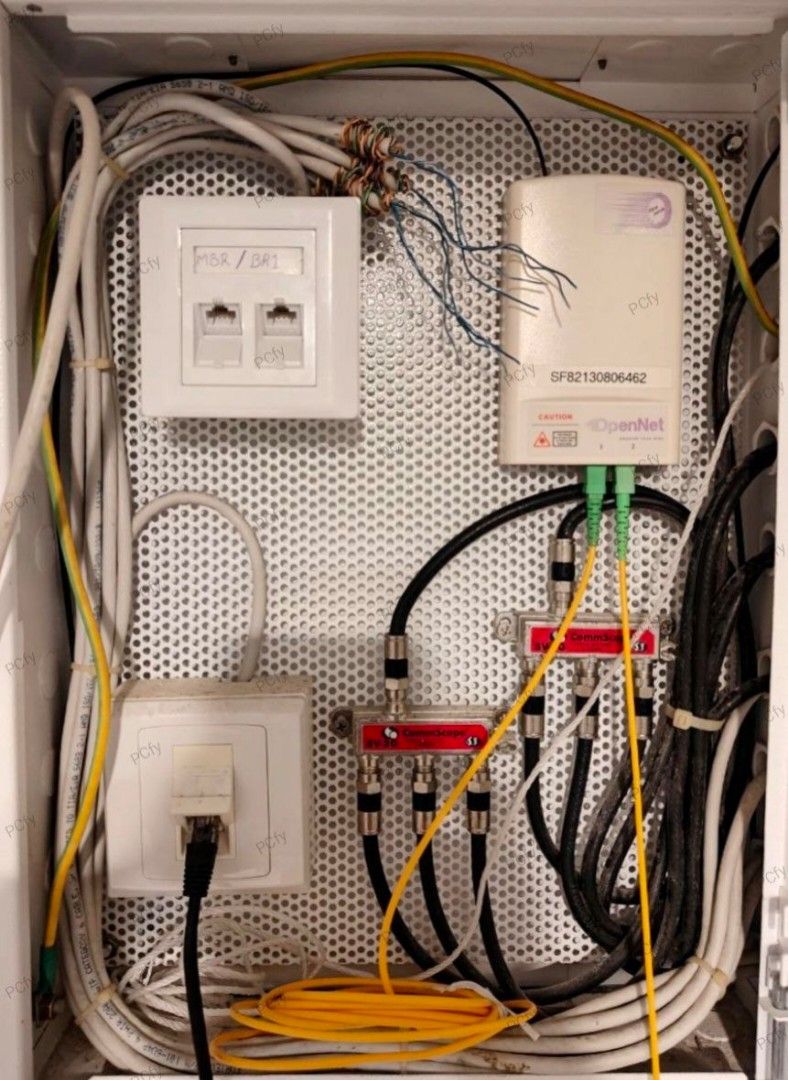 Wifi Internet Issue LAN Data Point Install, Fiber point, Speedup Internet, intermittent slow, Poor coverage, laggy gaming, Deadzone, Maximize, Router Issues. Home networking. WiFi fix Wi-Fi Technician62863084869123113
