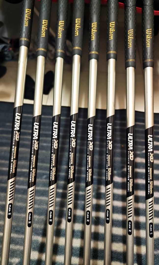 Wilson Ultra XD golf club set, Sports Equipment, Sports & Games, Golf on Carousell