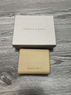 （分類：）位於 。 由 haloseller123 提交（商品編號 1326305639，圖片 1）。簡介： 。