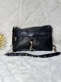 (Category: ) located in . Submitted by donaeryshfashionshop (Listing ID 1326297387, Image 1). Description: .