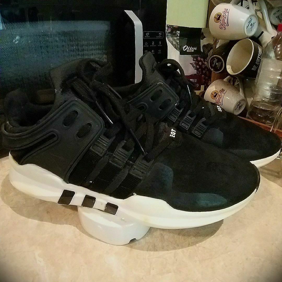 Adidas Equipment Support Advance 43 5 Fesyen Pria Sepatu Sneakers di Carousell
