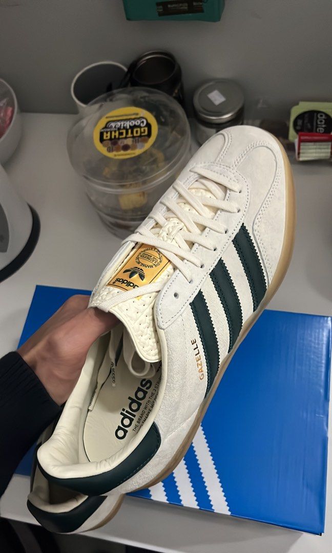 Adidas gazelle skin discount