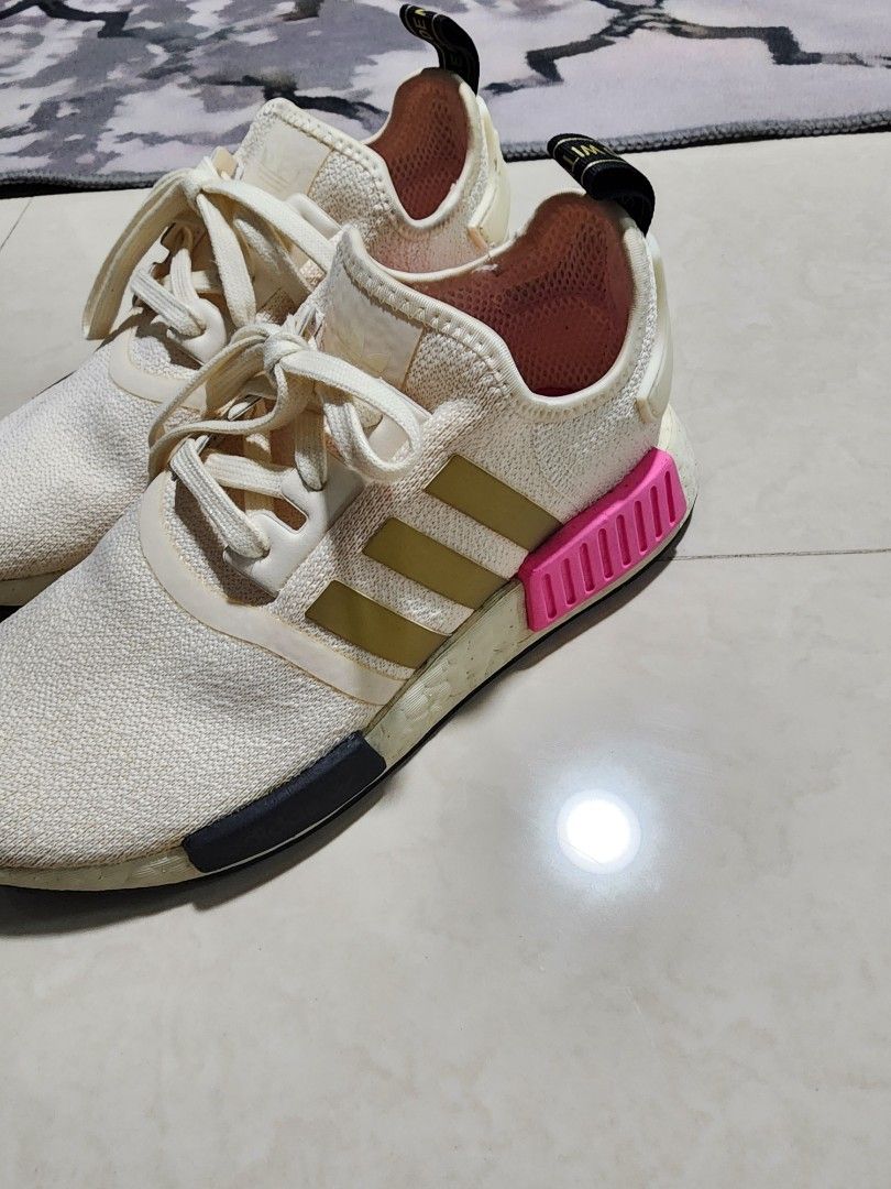 Adidas NMD R1 UK 5 Beige Pink with Box