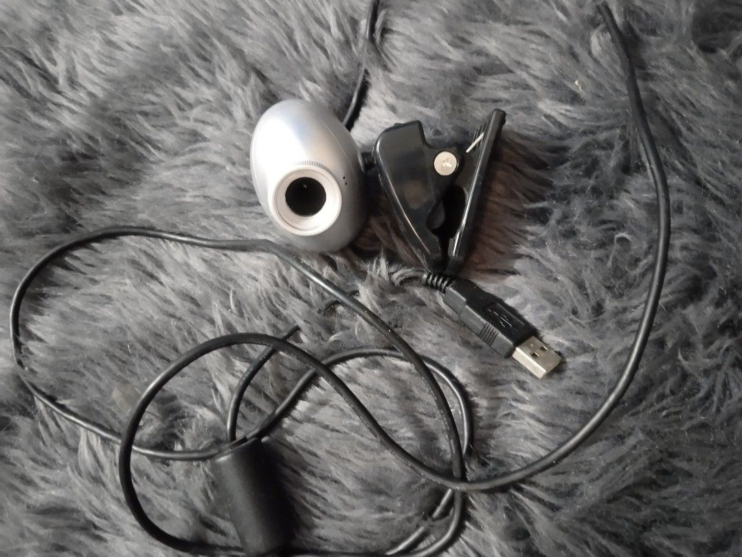 Affordable USB Web Cam 😍🫰 (Category: Webcams) located in Malolos. Submitted by afford.japan (Listing ID 1326296790, Image 1). Description: Affordable USB Web Cam 😍🫰.