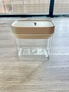 （分類：）位於 。 由 rs200e30 提交（商品編號 1326196742，圖片 1）。簡介： 。