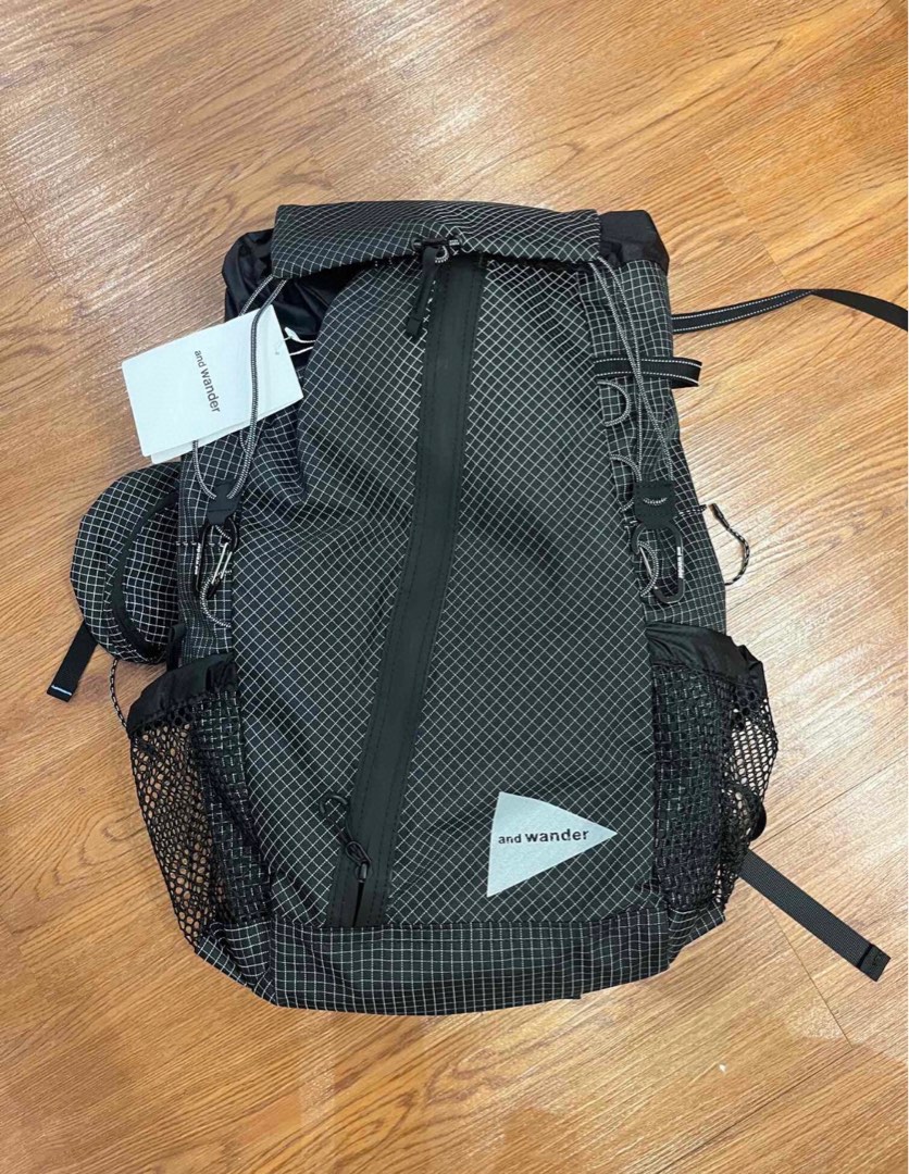 reflective rip 30L backpack | and wander（アンドワンダー
