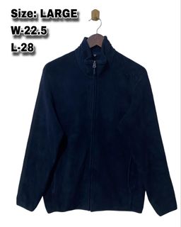 (Category: ) located in . Submitted by closet_corner (Listing ID 1326160041, Image 1). Description: .