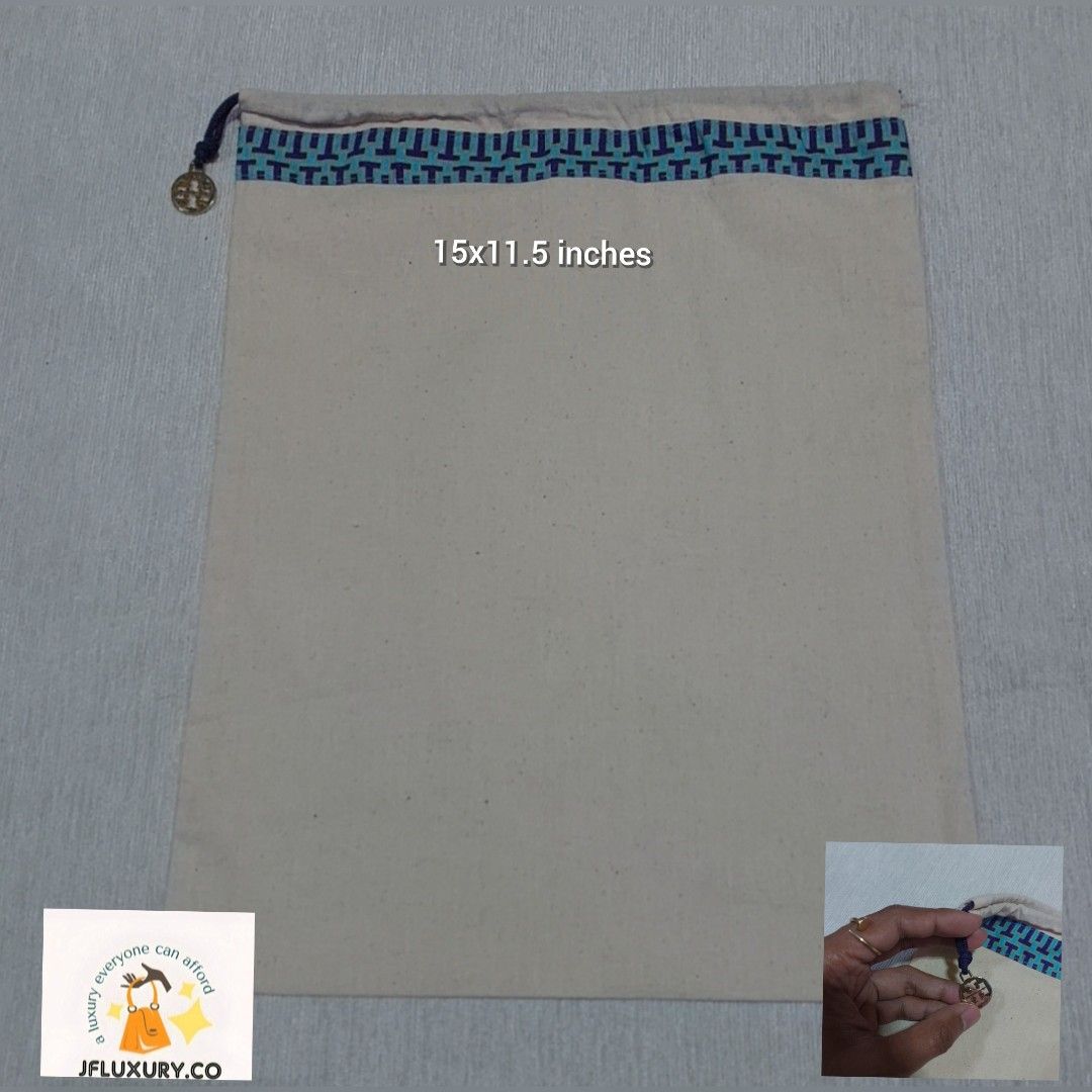 Authentic Tory Burch dust bag 15x11.5 inches (Category: Luxury Bags & Wallets) located in Manila. Submitted by jfluxury.co (Listing ID 1326250950, Image 1). Description: excellent condition no flaws bought in Japan 🇯🇵 💯% Authentic. 😊 Money back guarantee. 😊 Clean and ready to use na po.