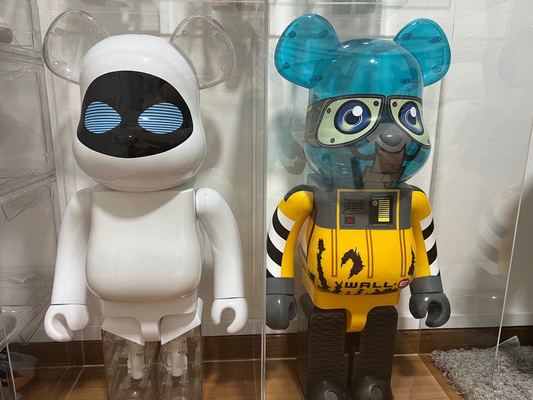 BE@RBRICK EVE 1000％ pixer（Be@rbrick Eve 1000% Collectible