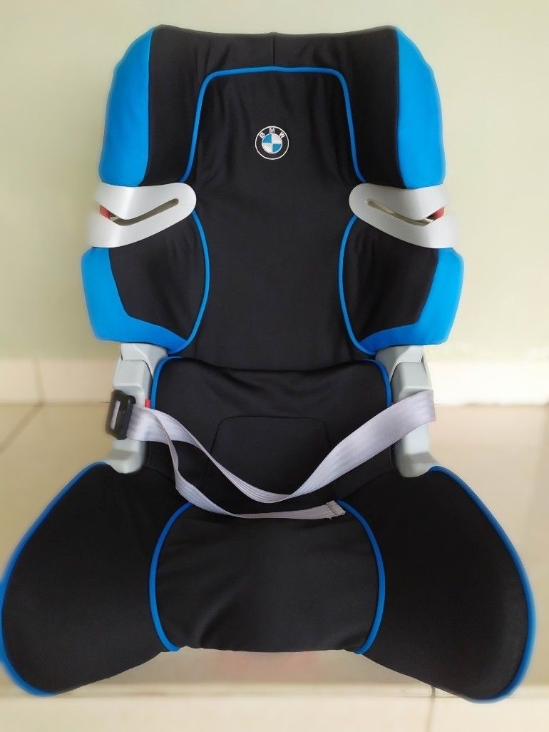 BMW Junior Seat ISOFIX Car Child Seat Babies Kids Going Out Car Seats on Carousell