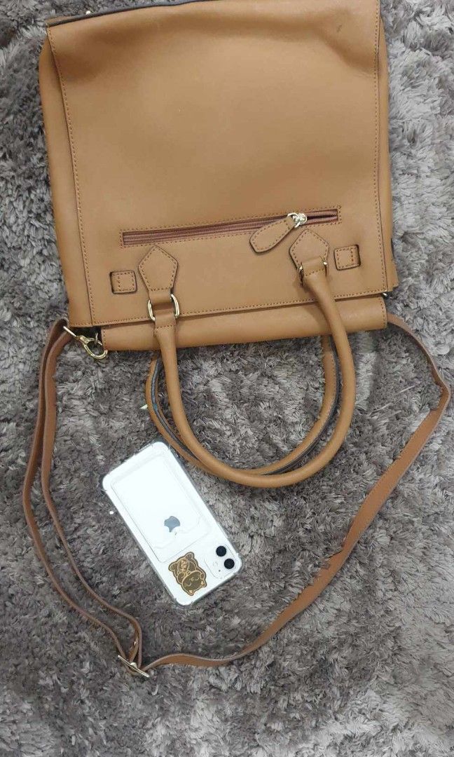 Brera Two Way Bag (Category: Luxury Bags & Wallets) located in Minglanilla. Submitted by charmaineb60300 (Listing ID 1326150835, Image 2). Description: Source: Japan/Korea Bale.