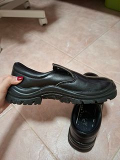 (Category: ) located in . Submitted by sozoey (Listing ID 1326233950, Image 1). Description: .