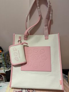 （分類：）位於 。 由 eeveemeow 提交（商品編號 1326308682，圖片 1）。簡介： 。