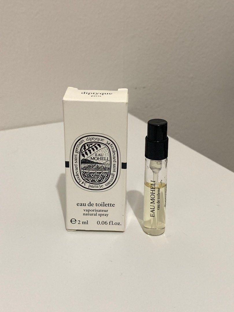 Diptyque Paris Vials (2ml) (Category: Fragrance & Deodorants) located in Cavite. Submitted by mfcenv (Listing ID 1326176752, Image 2). Description: Few sprays missing, only used once or twice. 215/ea Spray type Available scents: • L’eau Papier - A deep dive into the essence of white musks in all their myriad facets. A luminous mimosa, plus accords of blonde wood and rice steam. L’Eau Papier eau de toilette celebrates a creative encounter, a momen