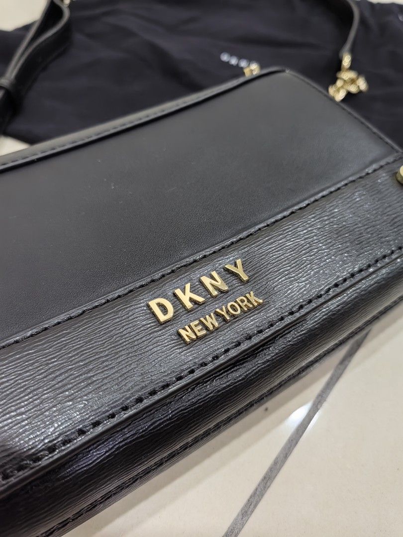 DKNY Thelma Chain Clutch