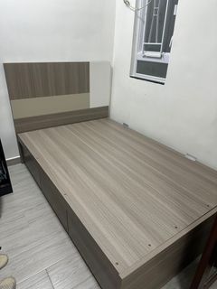 （分類：）位於 。 由 hellllooohellllooo 提交（商品編號 1326282950，圖片 1）。簡介： 。