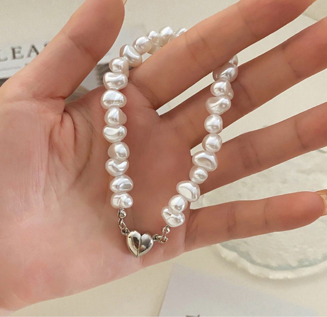 Freshwater Pearl Bracelet with Magnetic Clasp