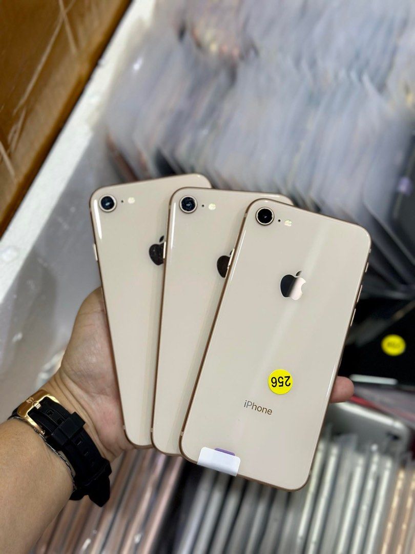 iPhone 8 256gb (Category: iPhone 8 Series) located in Manila. Submitted by TekiCashGadgetsph (Listing ID 1326144832, Image 2). Description: (FU) Open-line, any sim working (worldwide) - Guaranteed original iPhone not fake/copy accessories with box Secondhand Good as new not abused! Presentable •Original Lcd • no issue hidden issues • clean apple id / iCloud id • Good batthealth • Good cam front/back • Good Performance • Working touch id • Good us