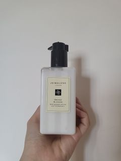 （分類：）位於 。 由 hker.852 提交（商品編號 1326183257，圖片 1）。簡介： 。