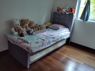 (Category: ) located in . Submitted by matt_li47 (Listing ID 1326254062, Image 1). Description: .