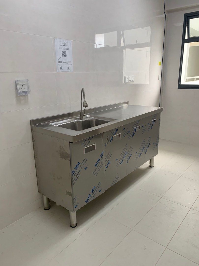 Kitchen stainless steel 4 door wth sink, Furniture & Home