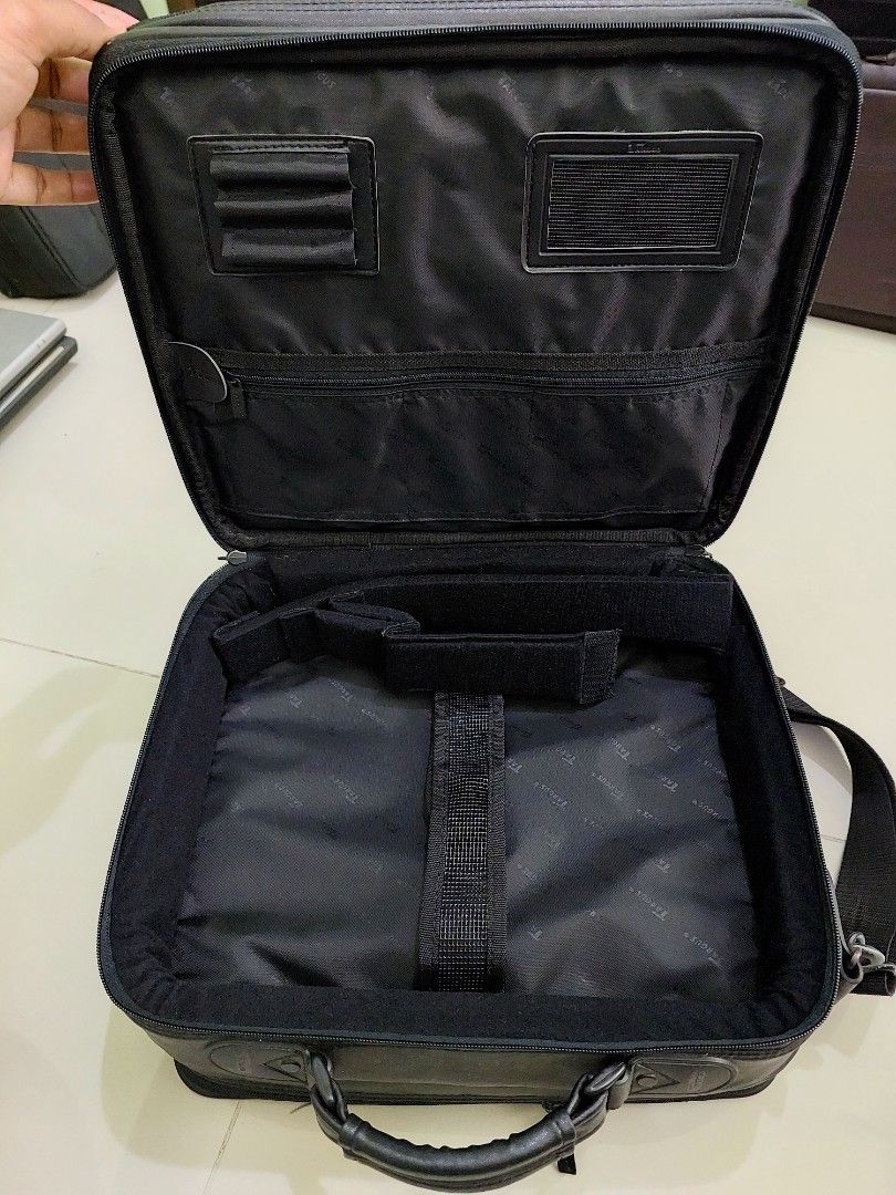 Bags Original Computer Laptop Bag Targus Vintage 1995 Original, Computers & Tech, Parts ...
