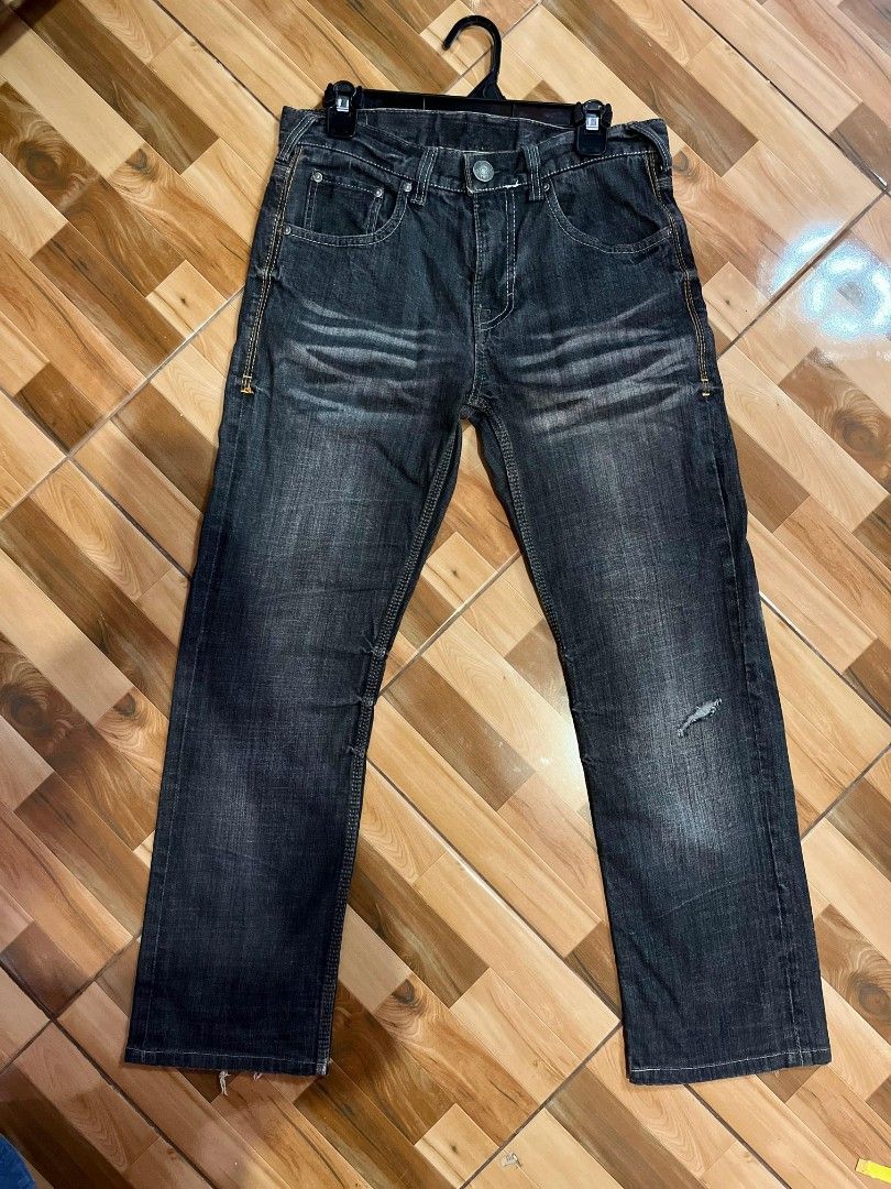 Levis 514 Slim Straight Jeans