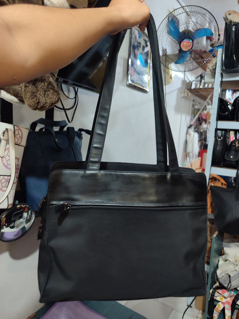 Liz Claiborne Laptop Bag
